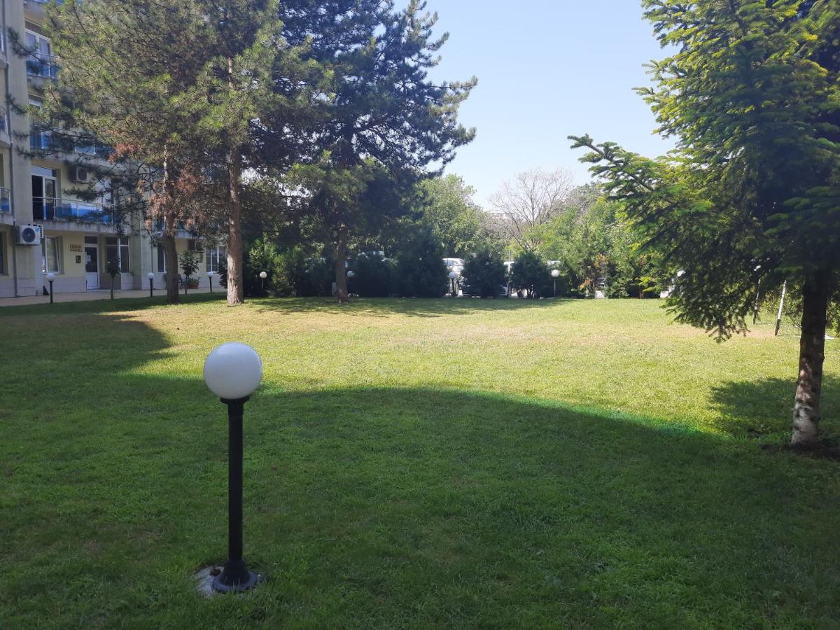 Oazis Cozy Beach Apartment Ravda Kültér fotó